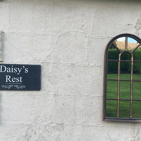 Daisys Rest Redcross